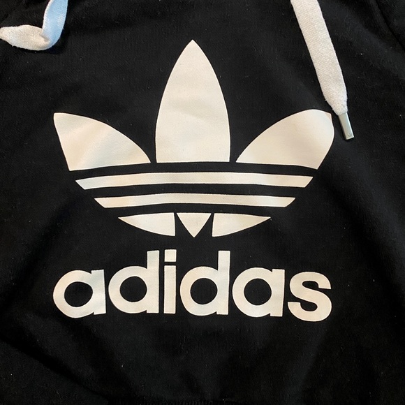 [SOLD] Adidas Logo Crop Black Hoodie (size xs) - Picture 2 of 5